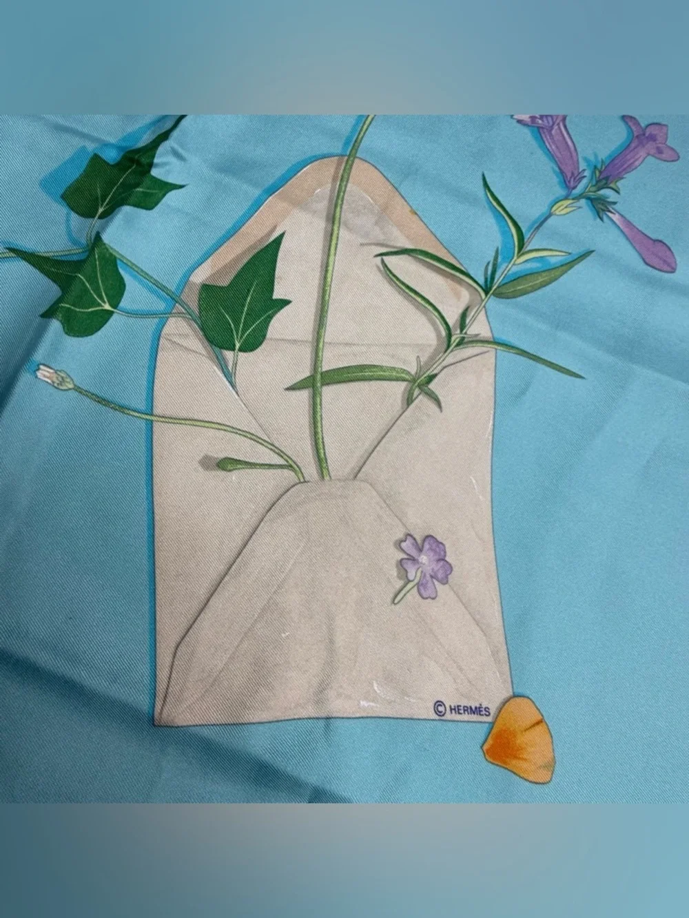Hermes Silk Scarf Des Fleurs Pour Le Dire Blue Flowers White Love Letters - Picture 9 of 12